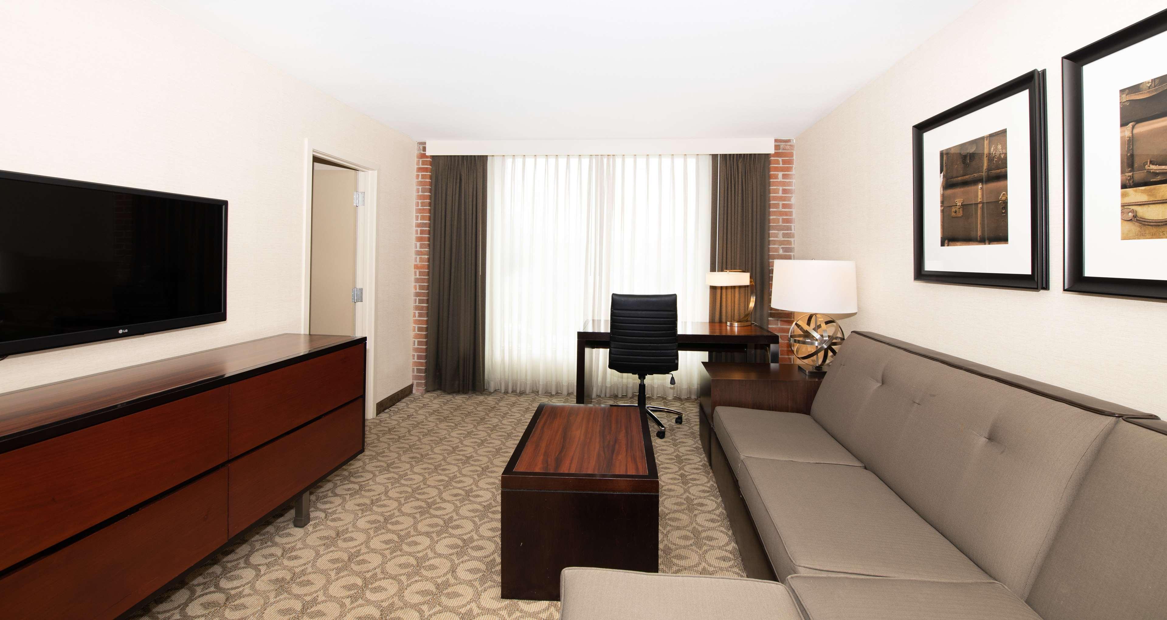 Doubletree Hotel & Suites Charleston Airport Βόρειο Τσάρλεστον Εξωτερικό φωτογραφία