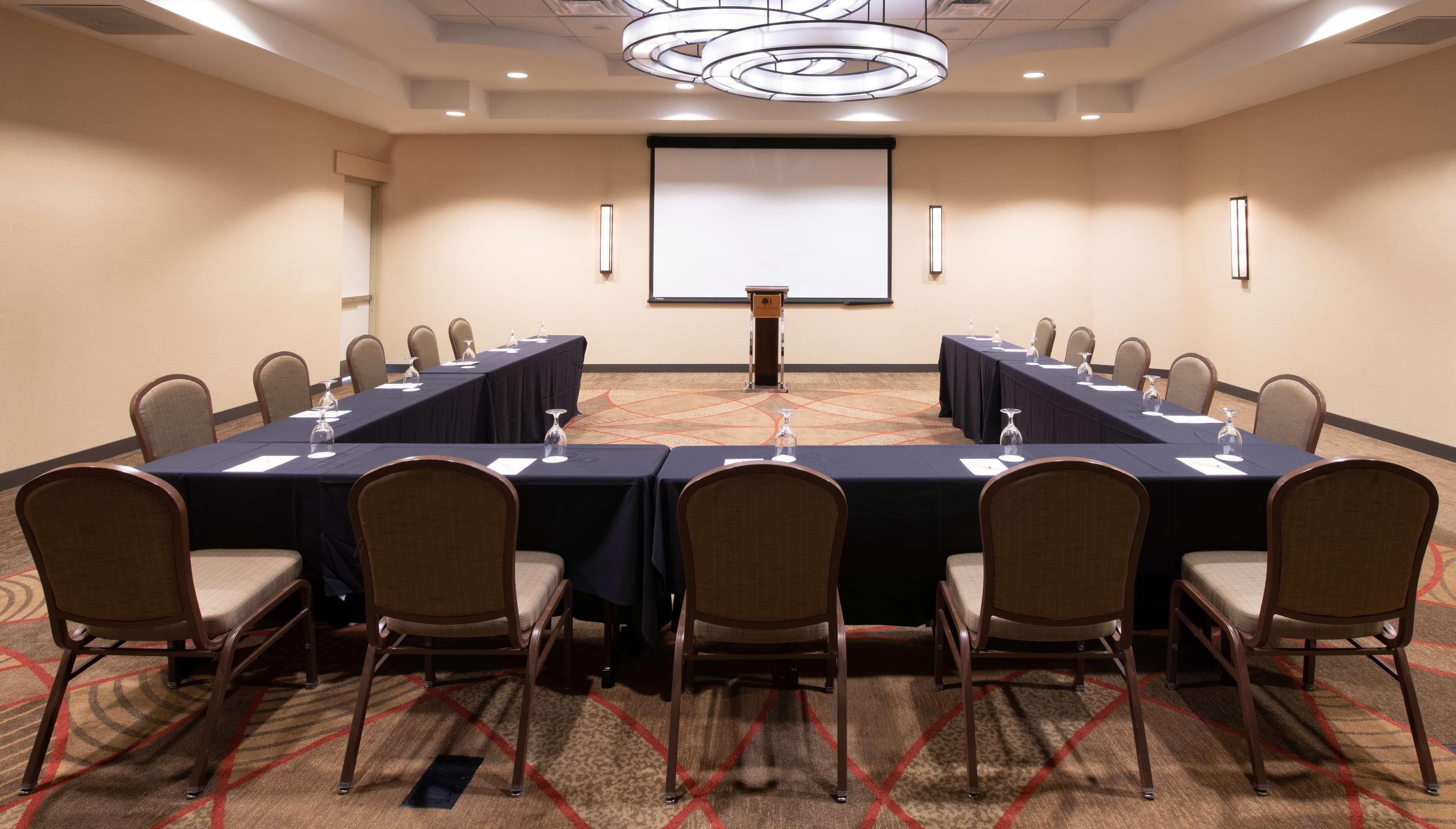 Doubletree Hotel & Suites Charleston Airport Βόρειο Τσάρλεστον Εξωτερικό φωτογραφία