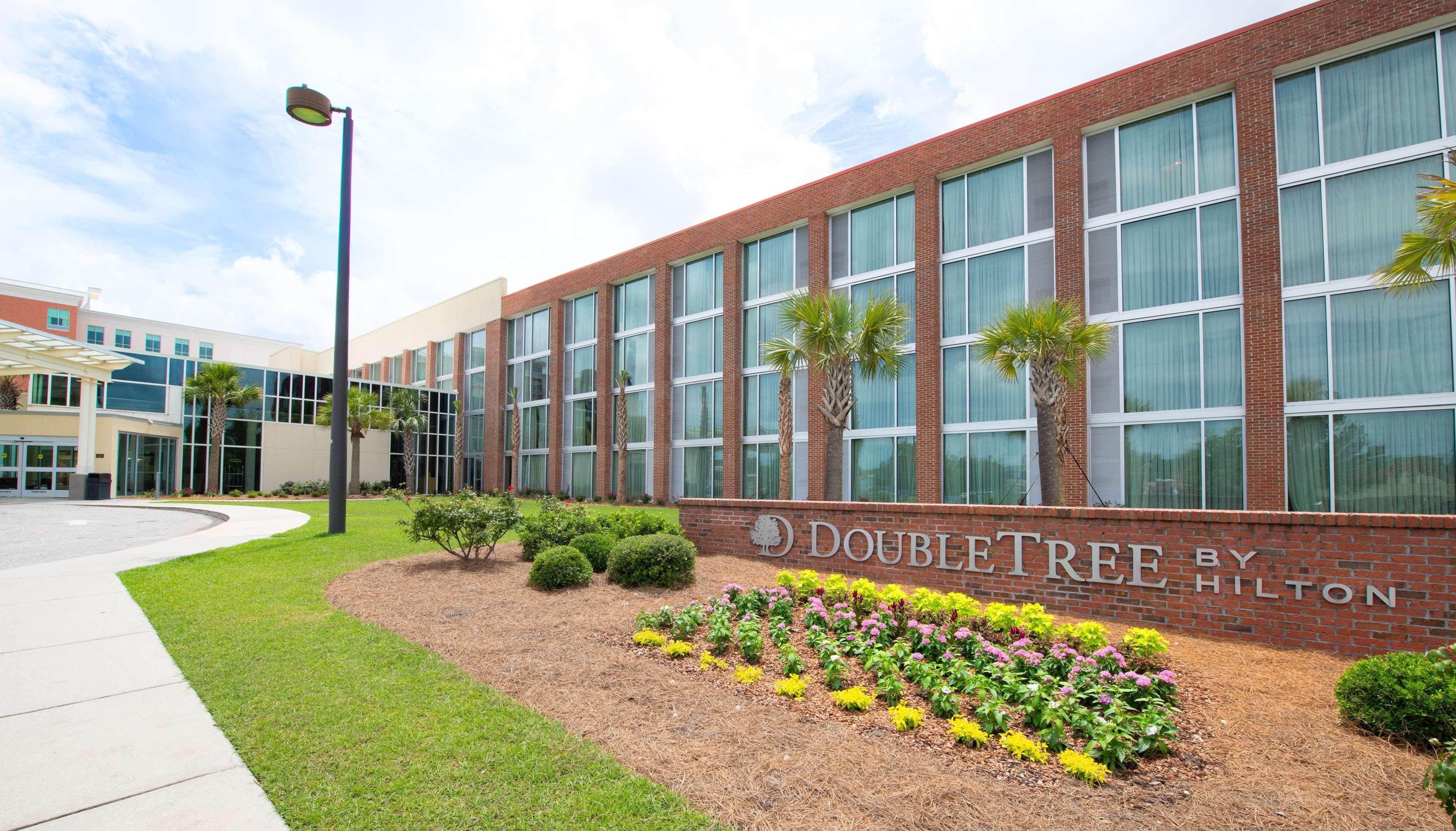 Doubletree Hotel & Suites Charleston Airport Βόρειο Τσάρλεστον Εξωτερικό φωτογραφία