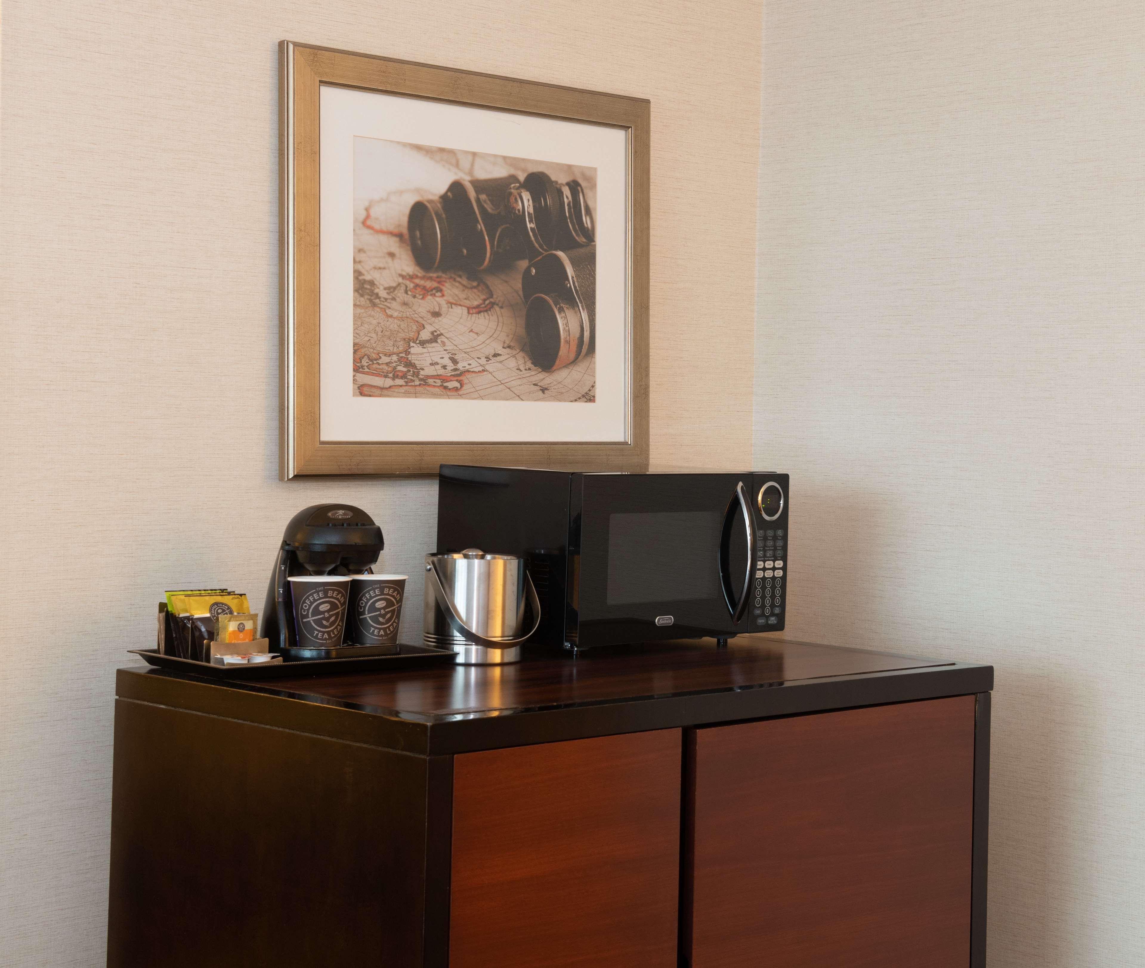 Doubletree Hotel & Suites Charleston Airport Βόρειο Τσάρλεστον Εξωτερικό φωτογραφία
