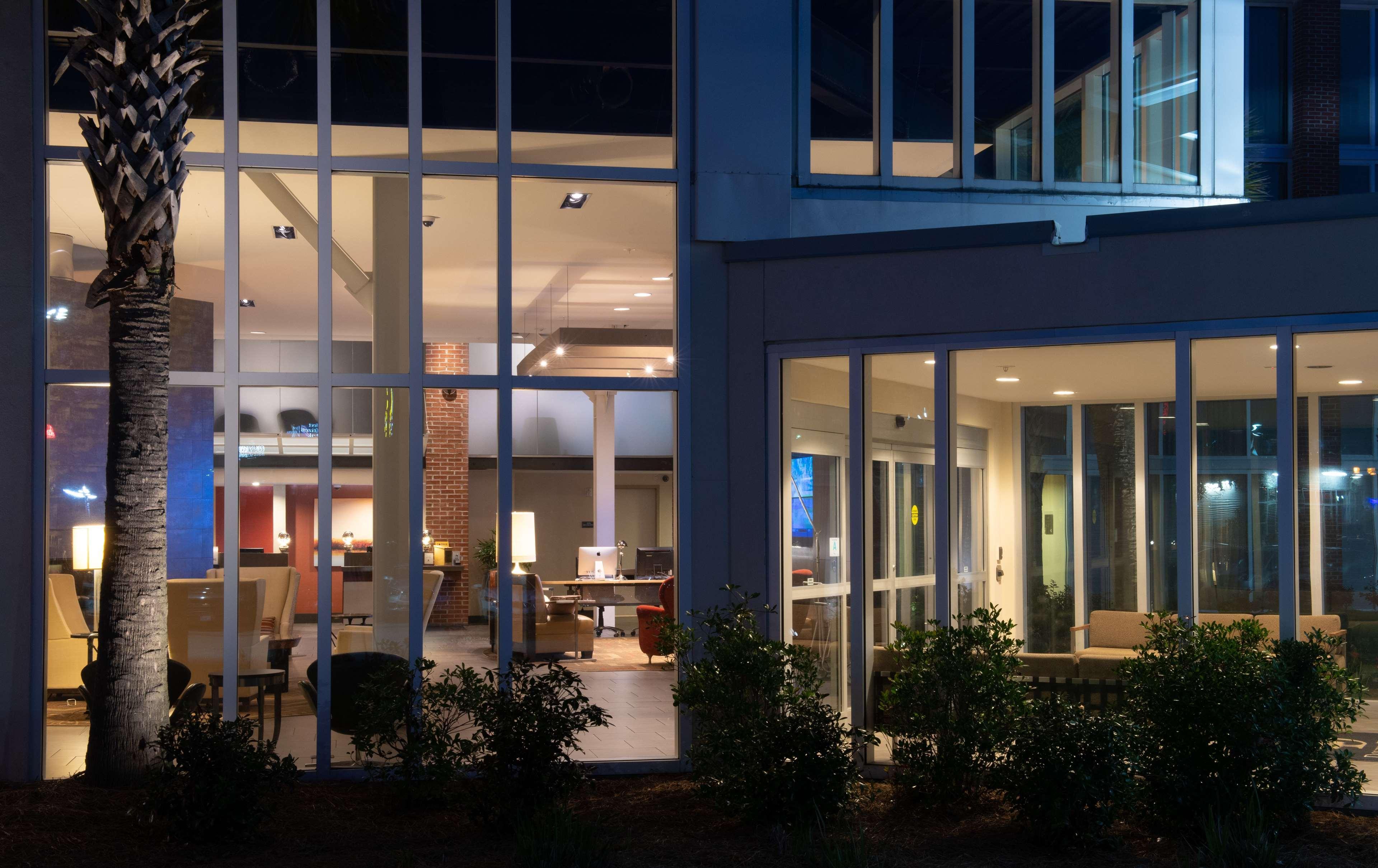Doubletree Hotel & Suites Charleston Airport Βόρειο Τσάρλεστον Εξωτερικό φωτογραφία