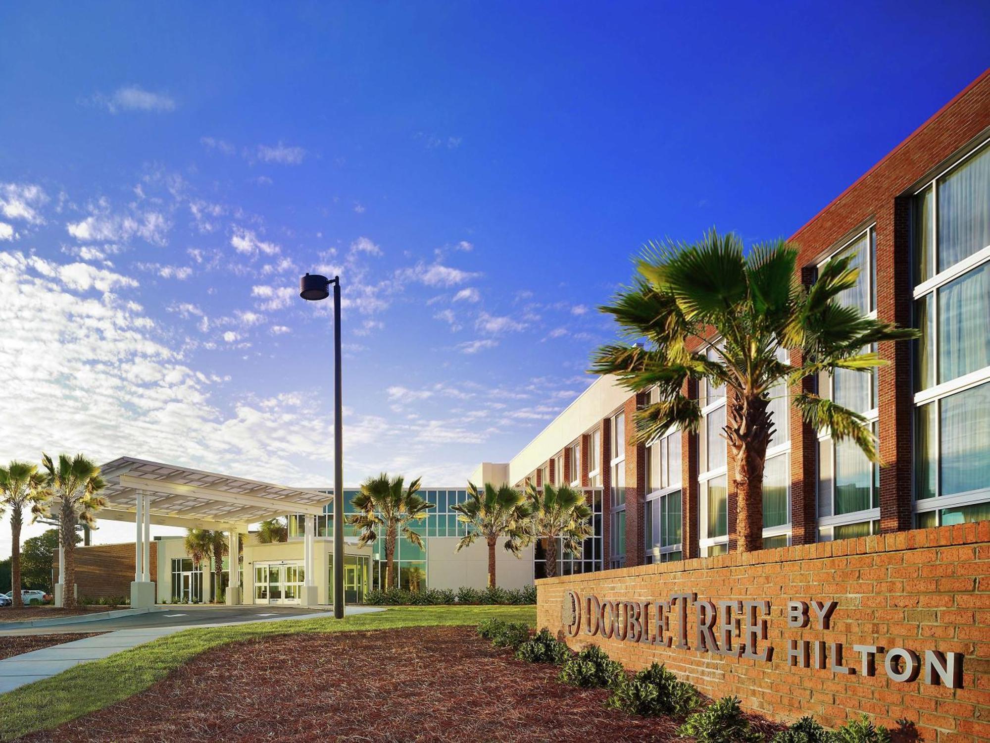Doubletree Hotel & Suites Charleston Airport Βόρειο Τσάρλεστον Εξωτερικό φωτογραφία